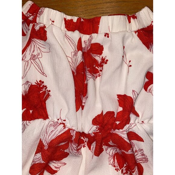 Baby Floral Off-Shoulder Romper With Bell Sleeves - Picture 7 of 7